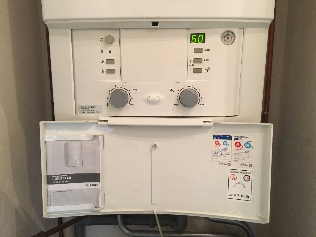 Werkende VR-ketel:  Eurostar - Bosch 29 VRC (CW4), Doe-het-zelf en Verbouw, Verwarming en Radiatoren, Ophalen, Gebruikt, Cv-ketel of Combi-ketel