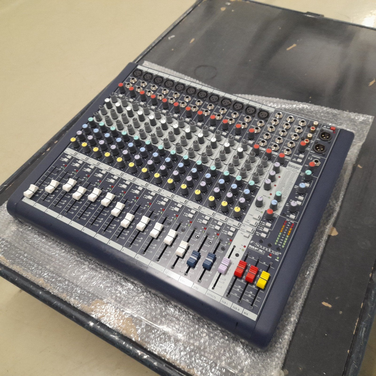 Soundcraft MFX12 mixer incl Effect, Ophalen of Verzenden, Gebruikt