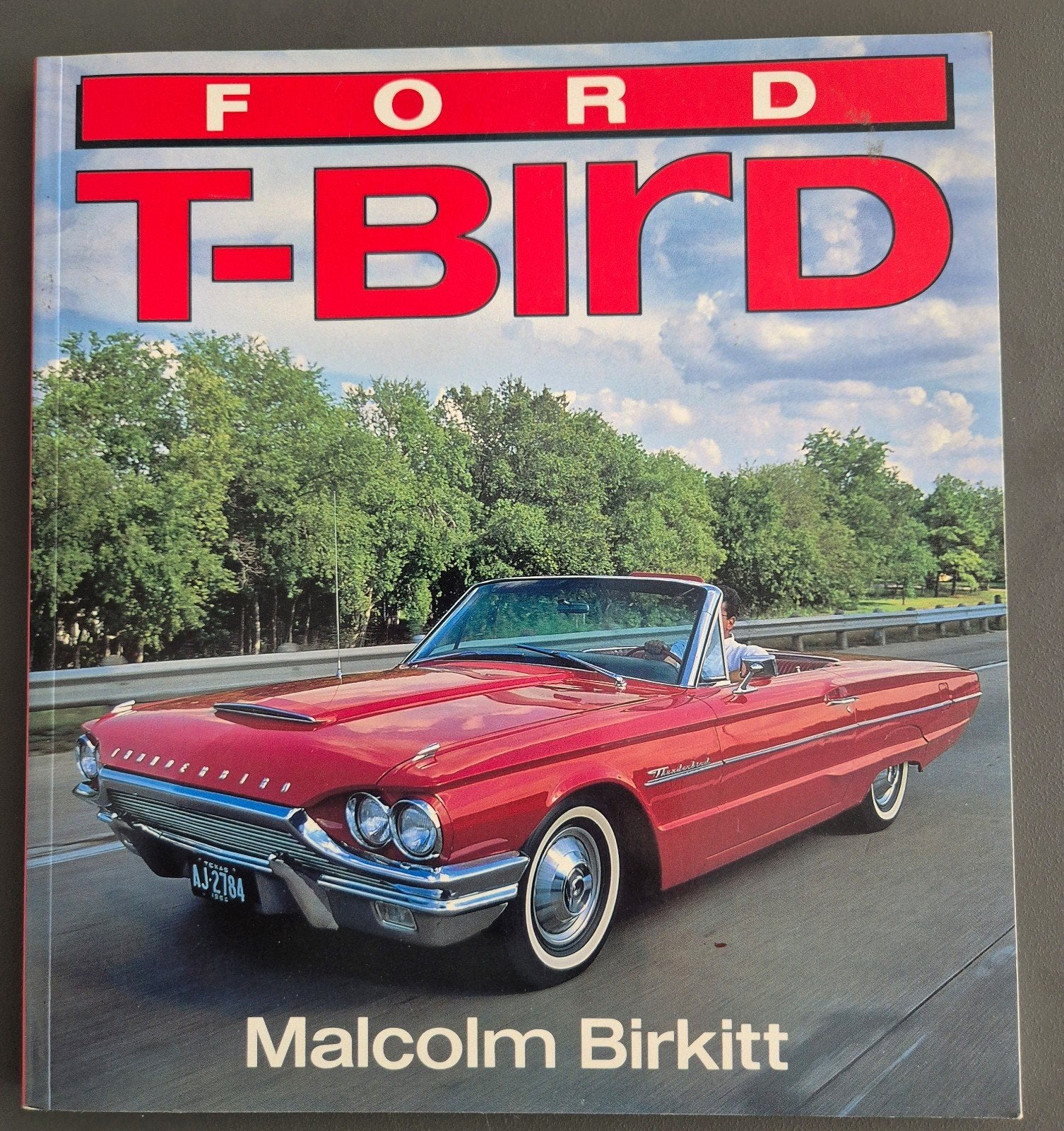 Ford T-Bird / Thunderbird - Malcolm Birkitt, Ophalen of Verzenden, Zo goed als nieuw, Ford, Malcolm Birkitt
