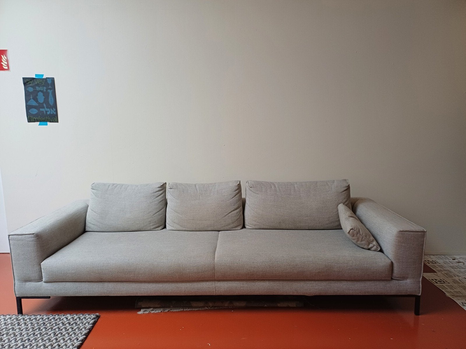 Design on Stock Grijze Bank - 276x102 cm, Ophalen, Gebruikt, 100 tot 125 cm, Rechte bank