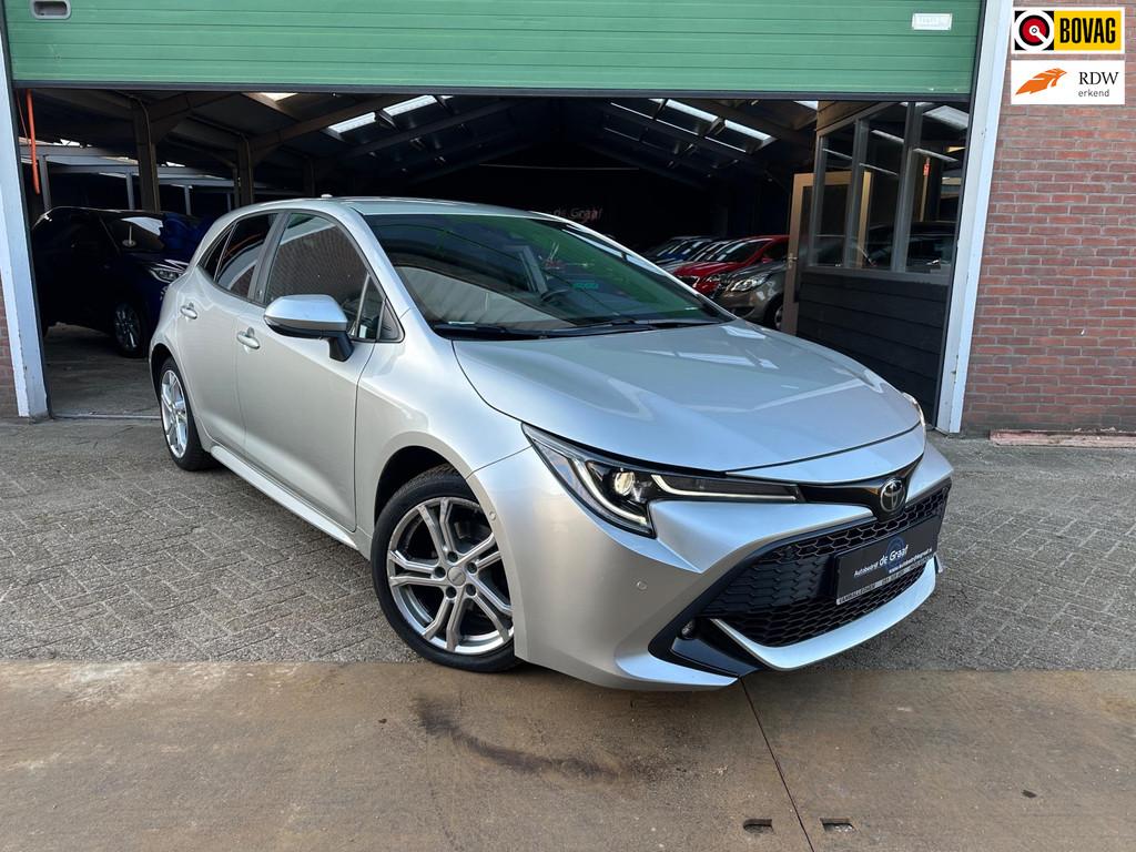 Toyota Corolla 1.2 Turbo Dynamic TEAM|PDC/CAMERA/CARPLAY, Voorwielaandrijving, 15 km/l, Gebruikt, 4 cilinders