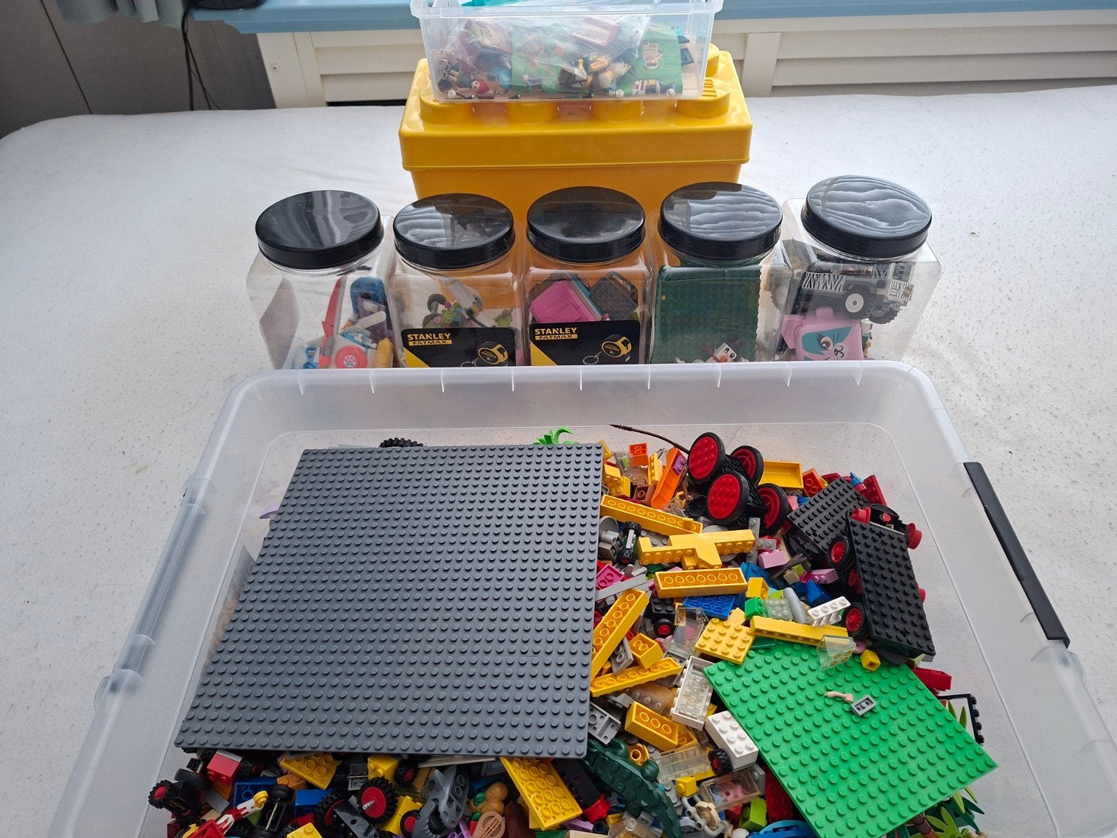 Grote bak lego - oud en nieuw door elkaar & diverse soorten, Ophalen of Verzenden, Zo goed als nieuw