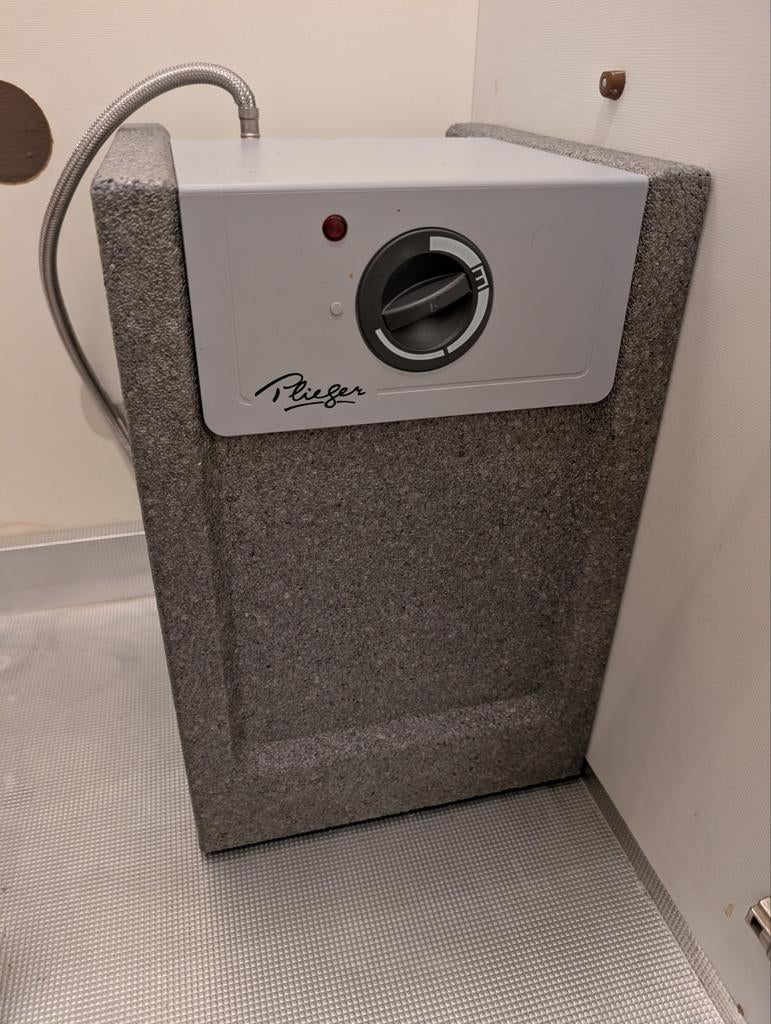 Plieger Hotfill Boiler 10L - in goede staat, Minder dan 20 liter, Ophalen of Verzenden, Boiler