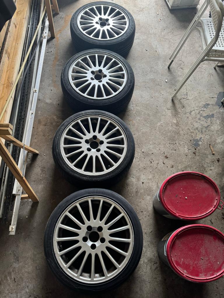 17" Volvo Tethys velgen met banden 5x108 ET49, Ophalen, Gebruikt, Banden en Velgen, 17 inch