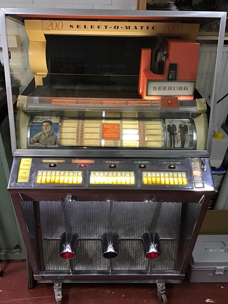 Jukebox 1957 Seeburg KD 200, Verzamelen, Automaten | Jukeboxen, Ophalen, Gebruikt, 1950 tot 1960, Seeburg