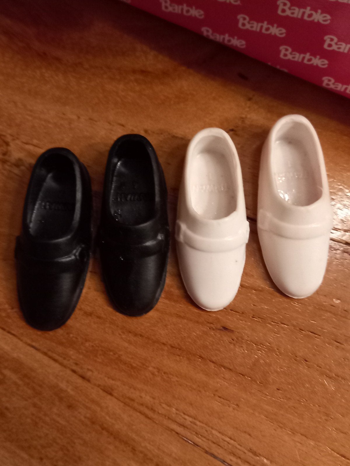 Vintage Barbie Ken Schoenen Taiwan, Verzamelen, Verzenden, Gebruikt, Accessoires