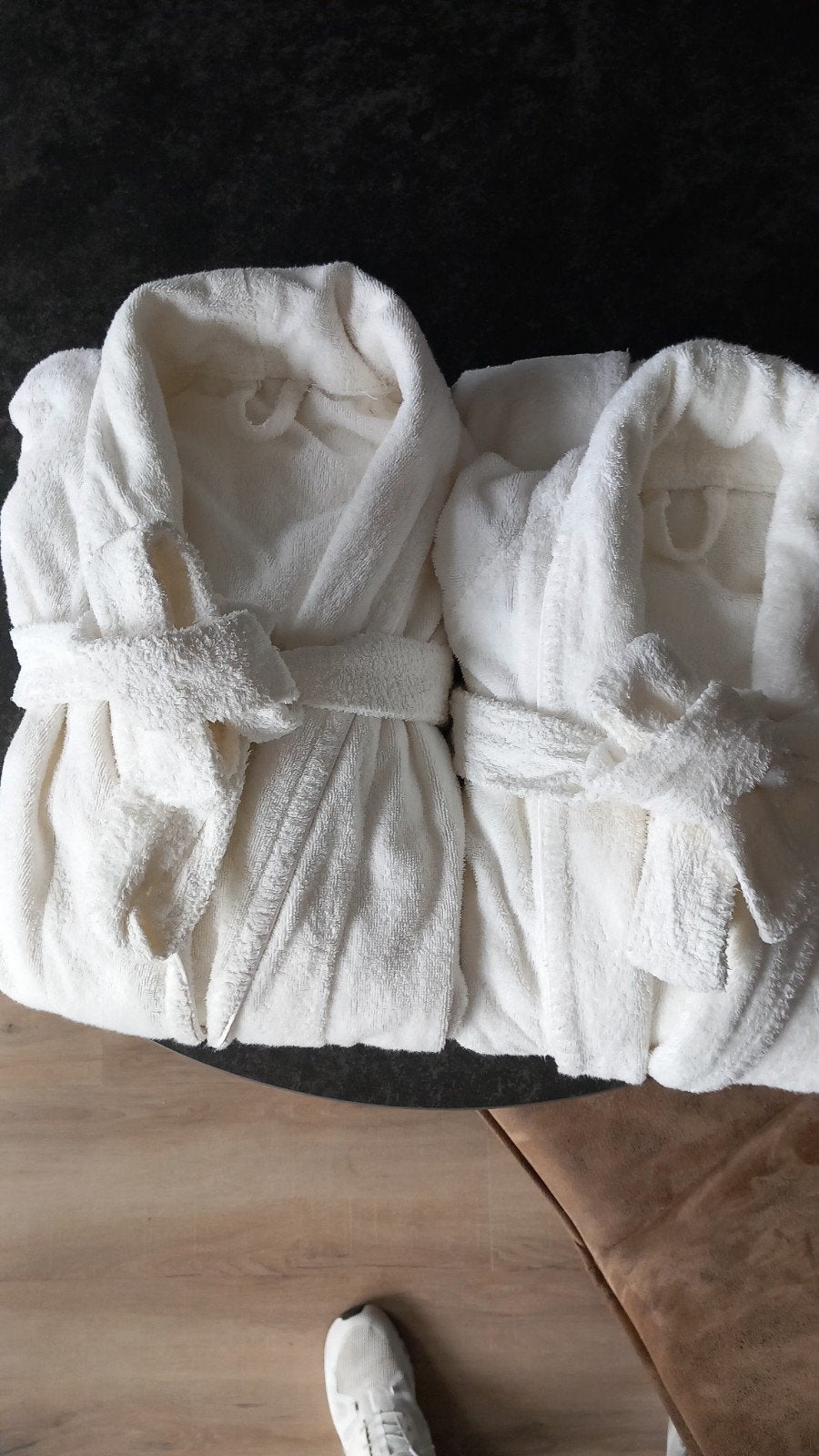 2 mooie sauna badjassen met badlaken - zijn amper gedragen, Ophalen, Zo goed als nieuw, Wit, Overige typen