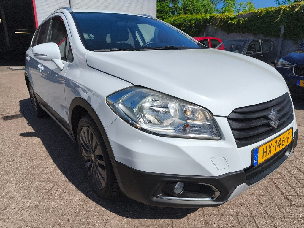 Suzuki S-Cross 1.6 Exclusive, Trekhaak (bj 2016), Voorwielaandrijving, Gebruikt, Euro 6, 4 cilinders