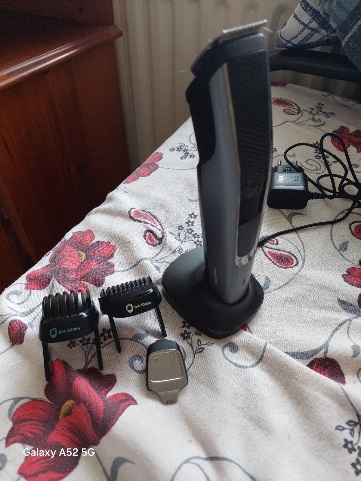 Philips Series 5000 Baardtrimmer - Slechts 2 keer gebruikt, Ophalen of Verzenden, Zo goed als nieuw