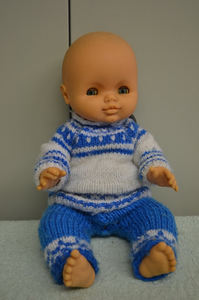 OPRUIMING: Mooi Famosa baby jongentje NR 5590, Verzamelen, Ophalen of Verzenden, Zo goed als nieuw, Pop