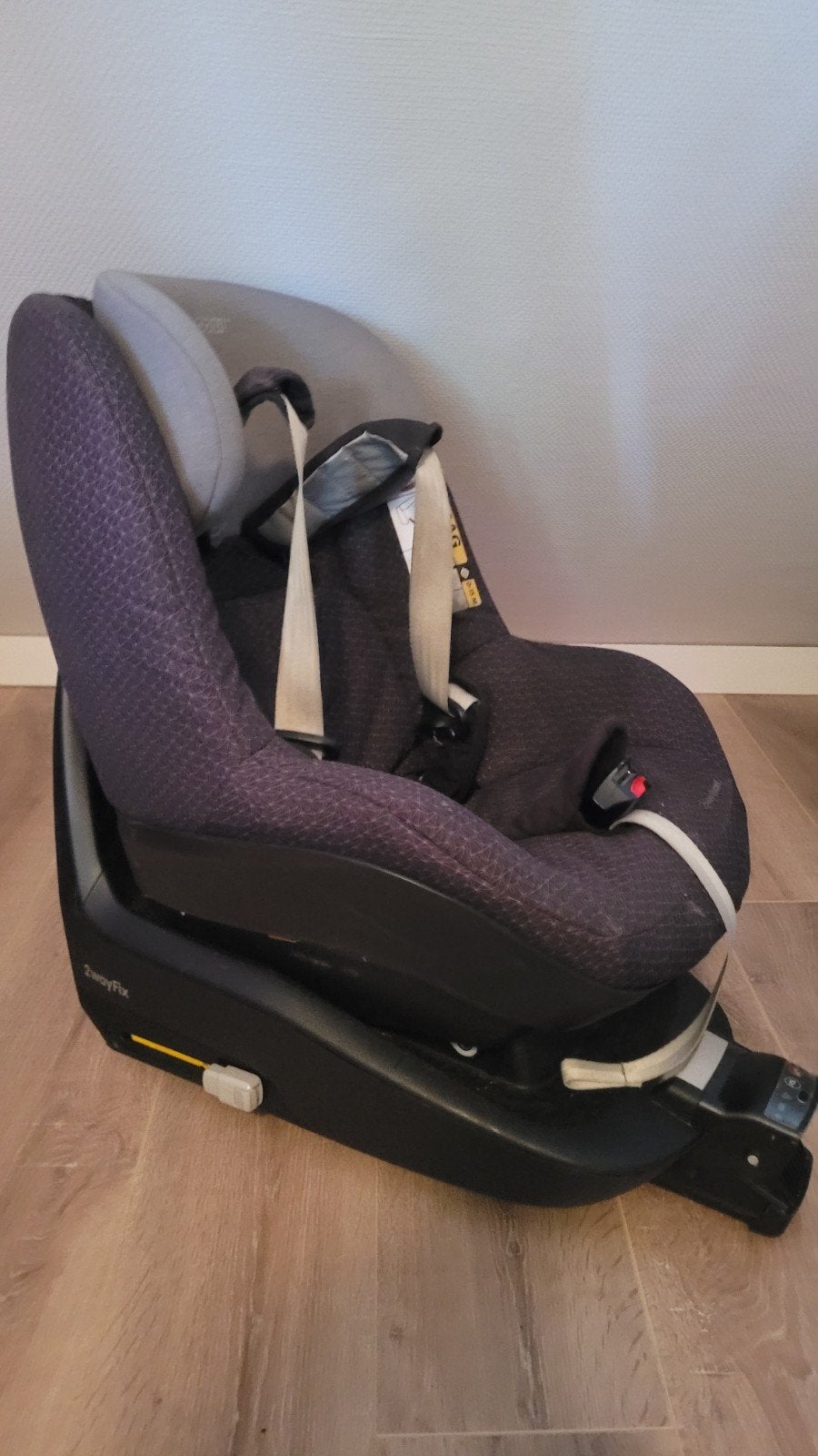 Maxi-Cosi 2way Pearl met 2wayFix Isofix base, Ophalen, Verstelbare rugleuning, Gebruikt, 0 t/m 18 kg