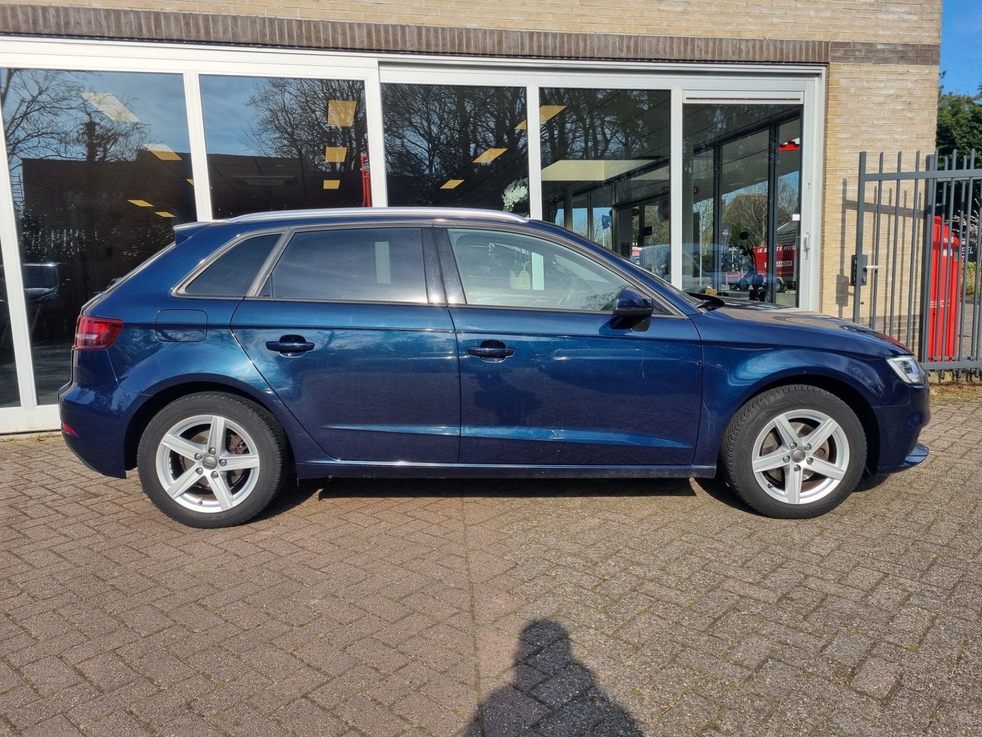 Audi A3 Sportback 30 TFSI Design Pro Line, Voorwielaandrijving, Gebruikt, Euro 6, Navigatiesysteem