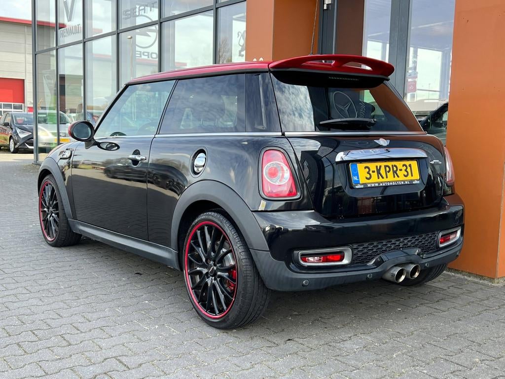 Mini Mini 1.6 JCW|6BAK|Clima|Stoelverw.|Navi|Cruise|Isofix, Voorwielaandrijving, Euro 5, Gebruikt, 4 cilinders