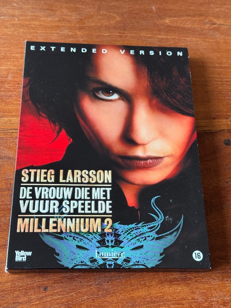 dvd film de vrouw die met vuur speelde Stieg Larsson, Ophalen of Verzenden, Zo goed als nieuw