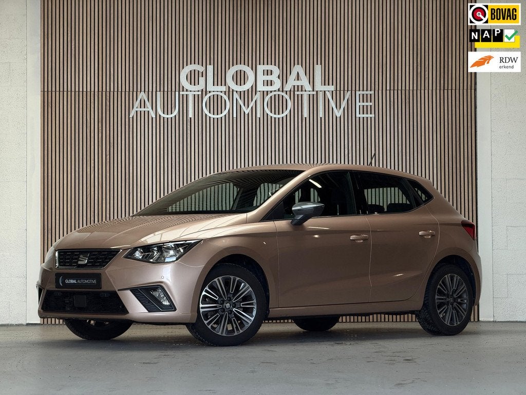 Seat Ibiza 1.0 TSI Excellence - AUTOMAAT - LICHTMETALEN VELG, Stof, Gebruikt, Euro 6, 1072 kg