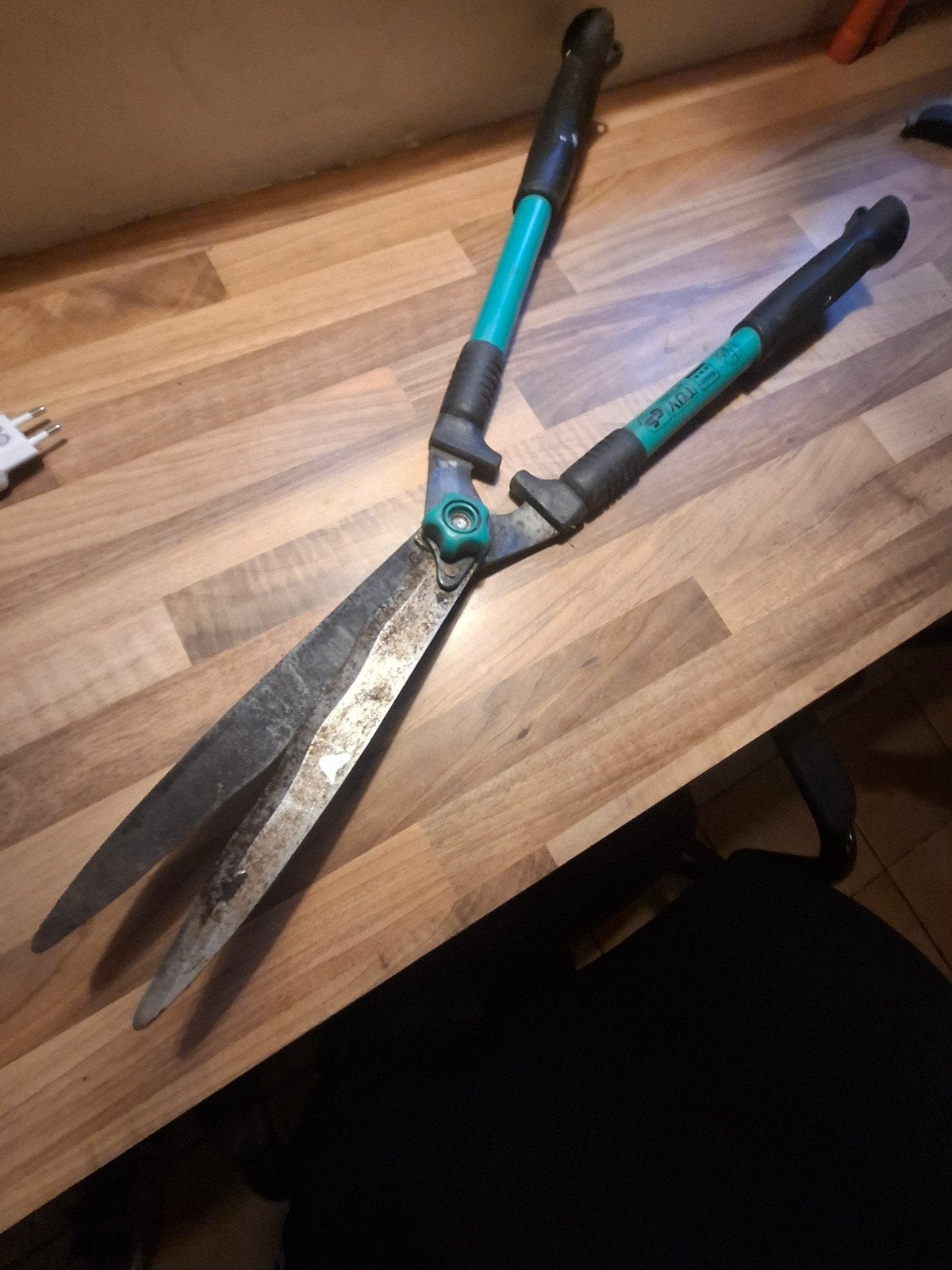 Heggenschaar - Gebruikt maar functioneel, Ophalen of Verzenden, Gebruikt, 20 t/m 29 mm, Onbekend