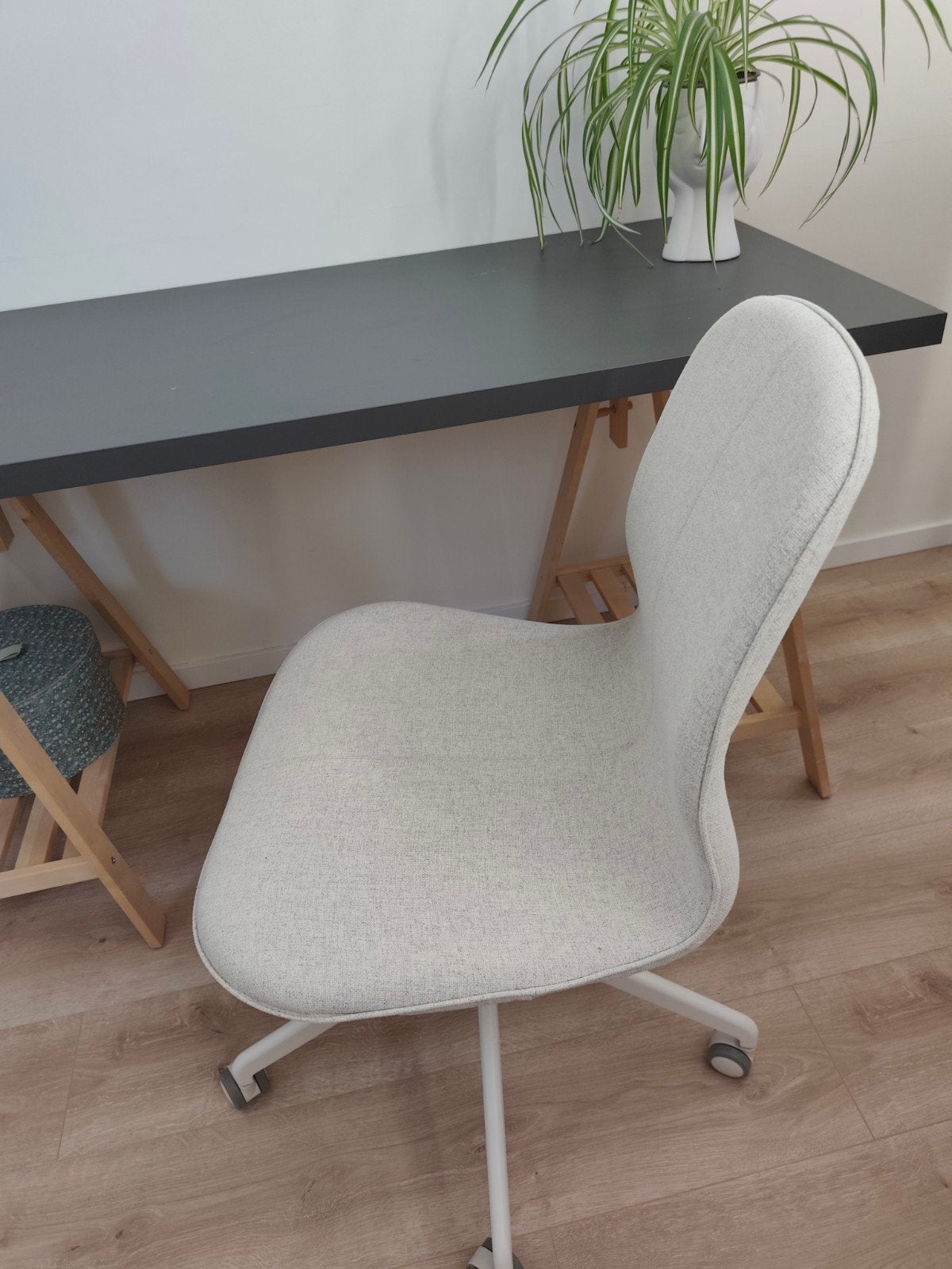 IKEA LÅNGFJÄLL bureaustoel beige - Zo goed als nieuw, Huis en Inrichting, Ophalen, Zo goed als nieuw, Beige, Bureaustoel