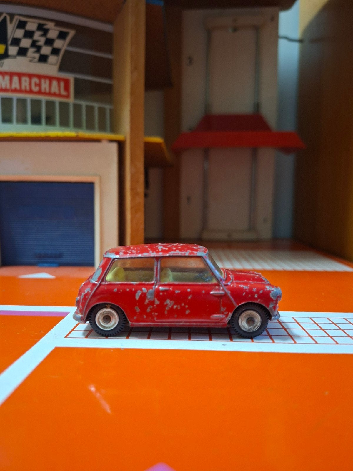 Vintage Corgi Toys Austin Seven Mini - Rood, Ophalen of Verzenden, Gebruikt, Auto, Corgi
