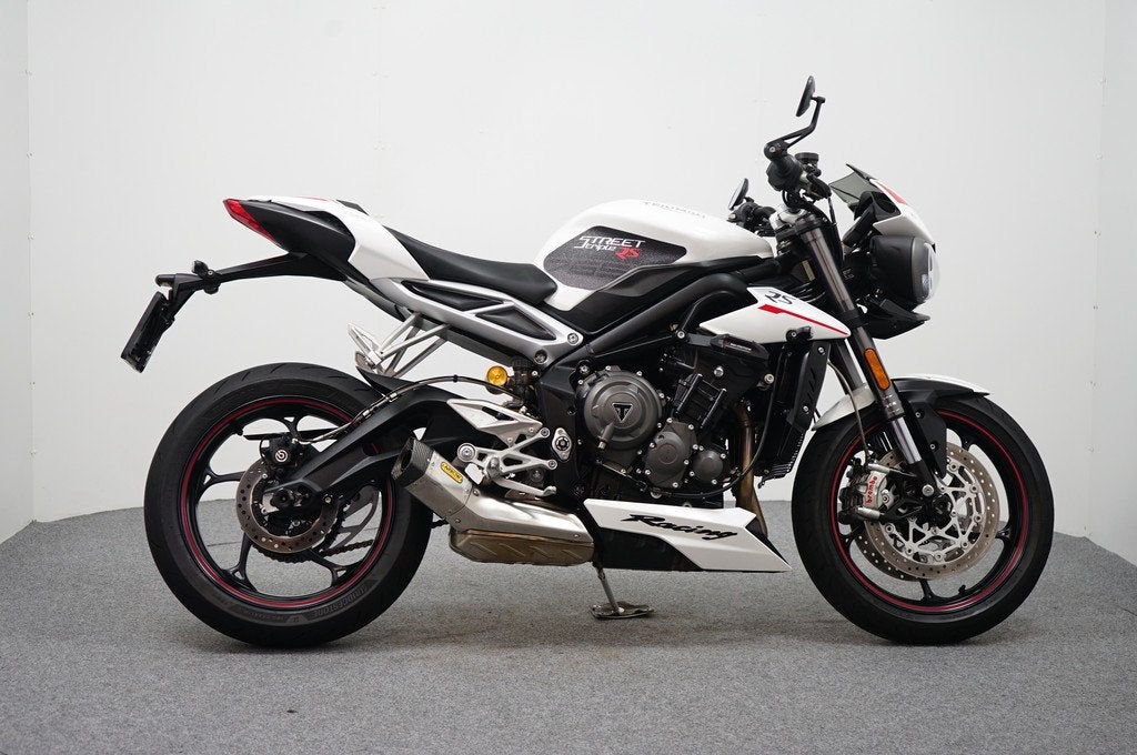 Triumph STREET TRIPLE RS (bj 2019), Bedrijf, 765 cc, Meer dan 35 kW, ABS
