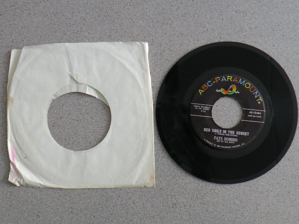 Fats Domino - Red Sails in the sunset VINYL SINGLE, Cd's en Dvd's, Vinyl Singles, Ophalen of Verzenden, Gebruikt, 7 inch, Pop