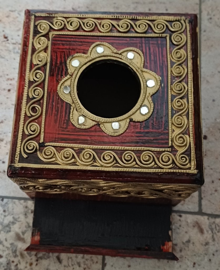 Oosterse tissuebox - Rood met goudkleurige details  ( Jola ), Hout, Verzenden, Rood, Oosters