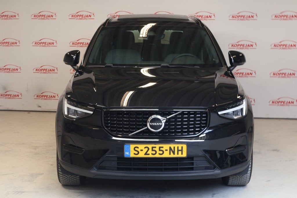 Volvo XC40 1.5 T4 Plug-in hybrid Plus Dark NL auto, Pano, H&, Auto's, Volvo, Stof, 1800 kg, Euro 6, 129 pk