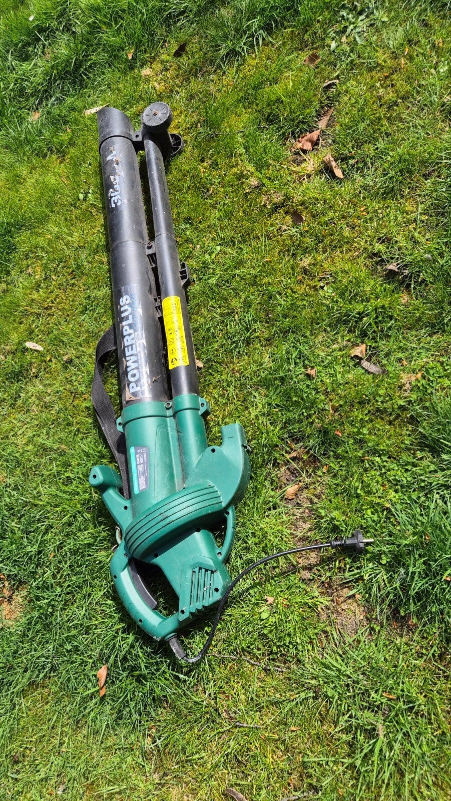Powerplus Garden Bladblazer/Bladzuiger 3000W, Ophalen, Gebruikt, Met zuigfunctie, Handgedragen