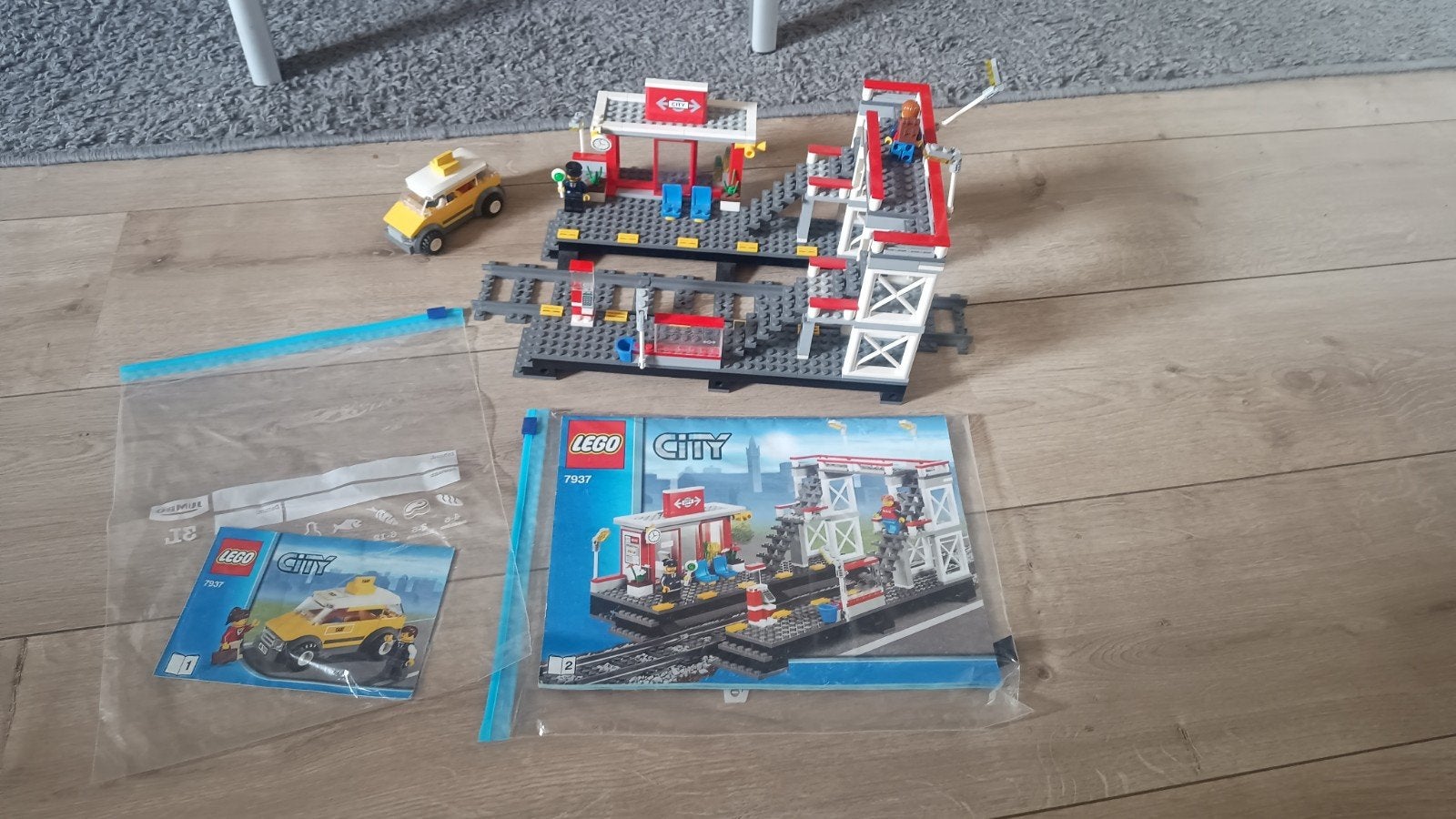 Lego City Treinstation 7937 met auto en instructies, Ophalen, Compleet, Lego, Complete set