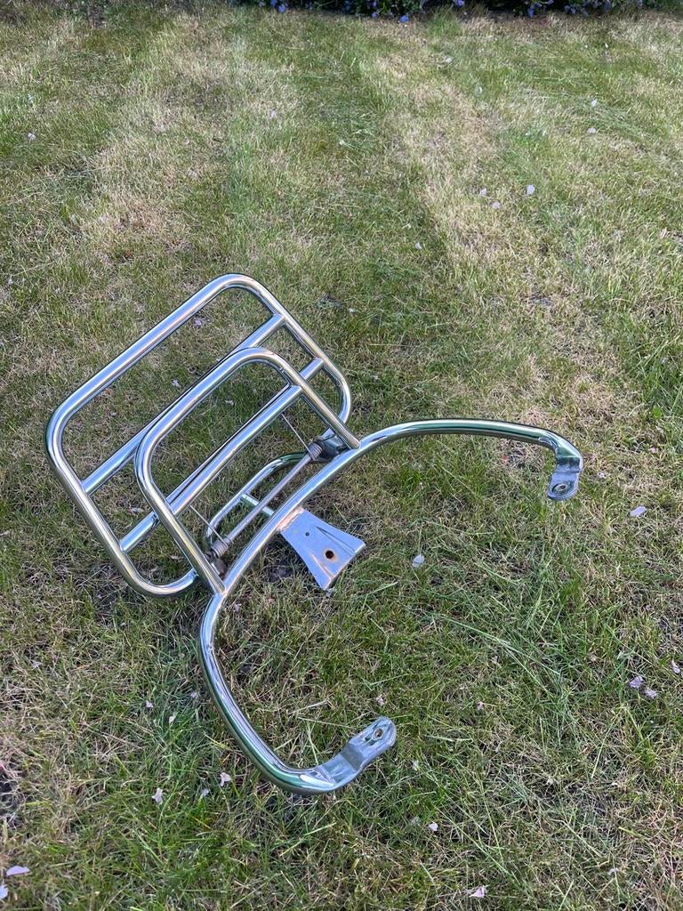 Vespa bagagerek chrome, Fietsen en Brommers, Brommeronderdelen | Snorfietsen, Ophalen of Verzenden, Gebruikt, Overige typen, Vespa