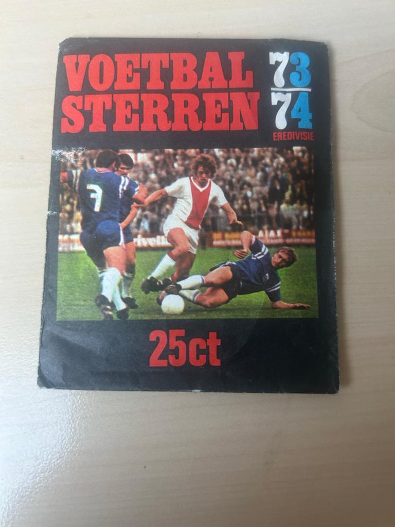 Gesloten zakje Vanderhout Voetbalsterren 1973/74 Eredivisie, Verzamelen, Ophalen of Verzenden, Zo goed als nieuw, Overige binnenlandse clubs