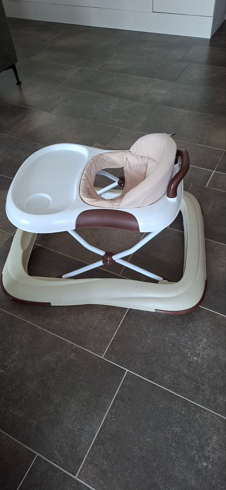 Verstelbaar en inklapbare loopstoel  MS Baby World, Ophalen, Overige typen