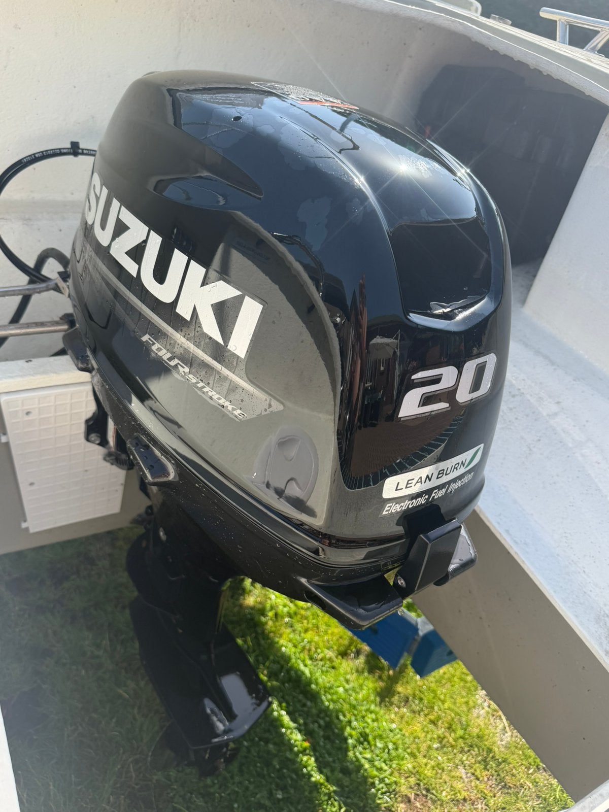 Liberty T 19 tender Suzuki 20pk kampeer Edition bwj 2023, Ophalen, Tender, Zo goed als nieuw, Elektrische start