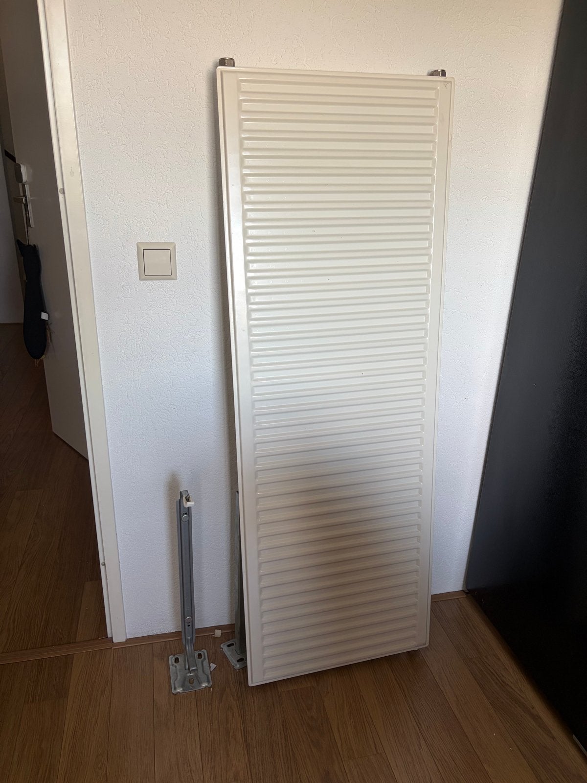 Radiator met steunen, Doe-het-zelf en Verbouw, Verwarming en Radiatoren, Ophalen, Radiator, 60 tot 150 cm, 80 cm of meer