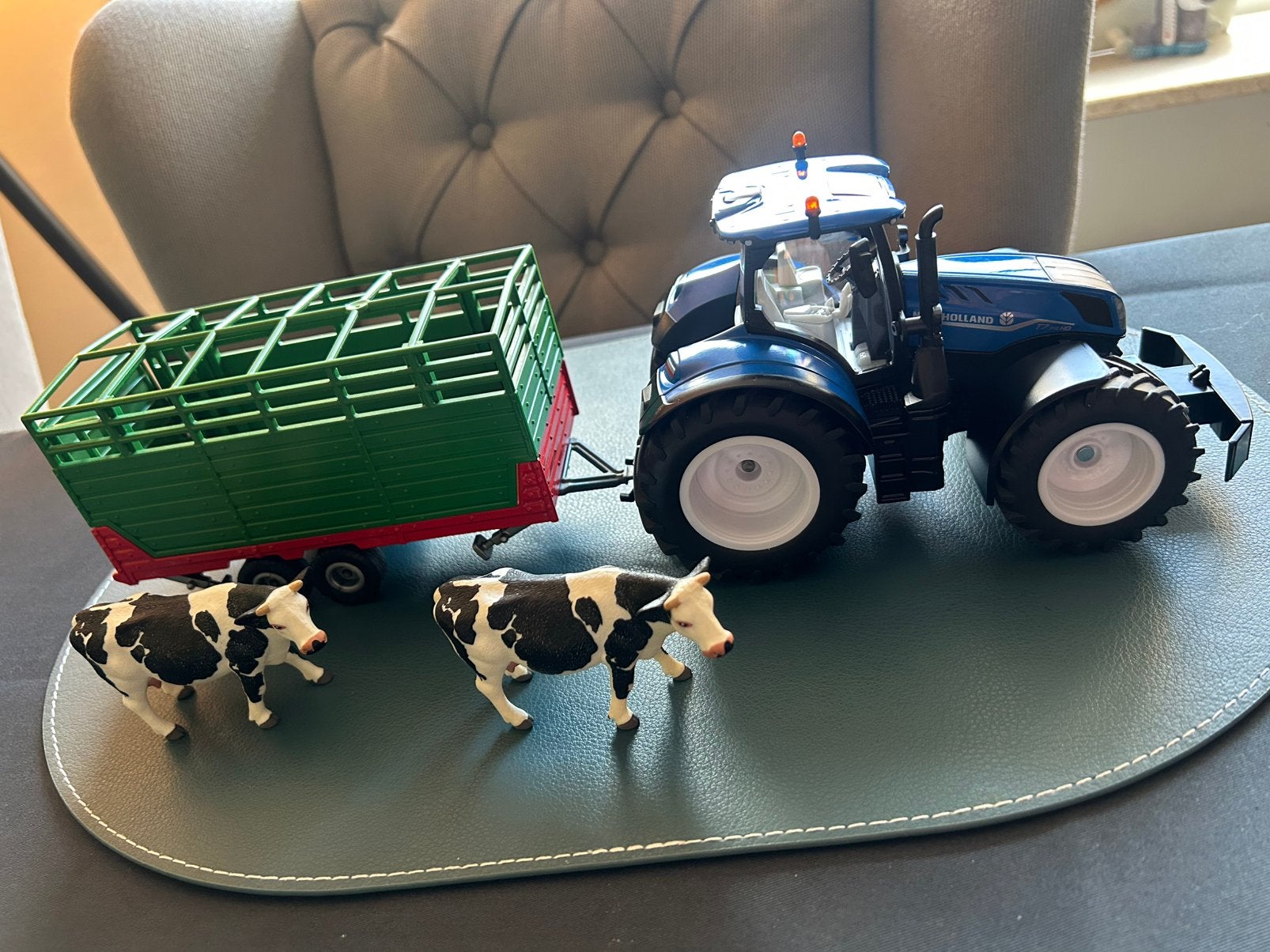 Veewagen met koeien Siku 1:32, Verzenden, Gebruikt, Tractor of Landbouw, SIKU