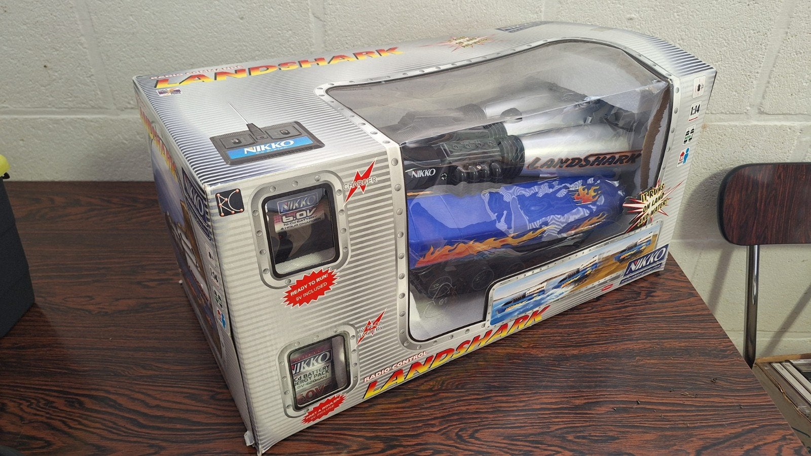 Nikko Landshark RC Voertuig - Land en Water Amfibie, Elektro, Auto offroad, Schaal 1:14, Nieuw