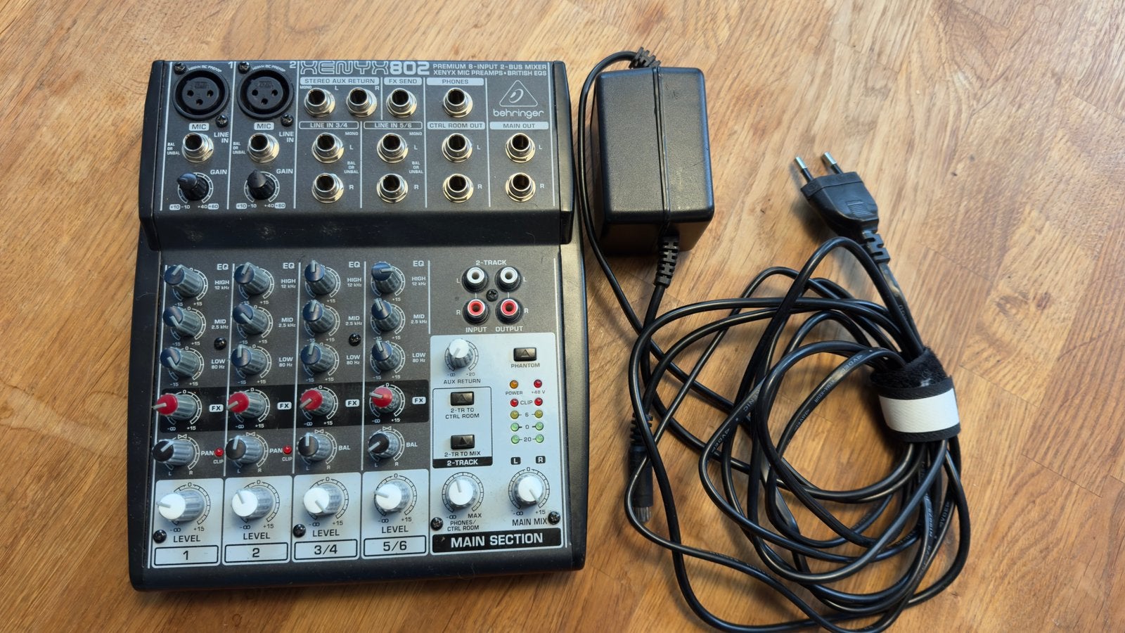 Behringer Xenyx 802, Ophalen of Verzenden, Zo goed als nieuw