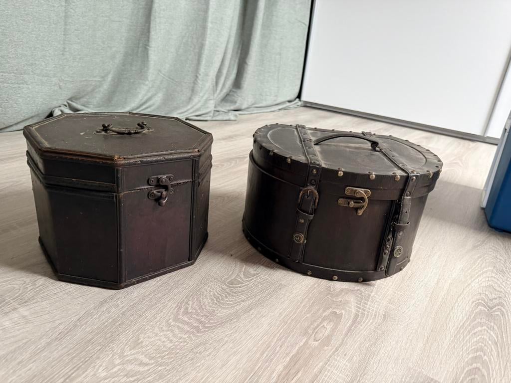 Antieke hoedendozen schatkistjes, Antiek en Kunst, Ophalen