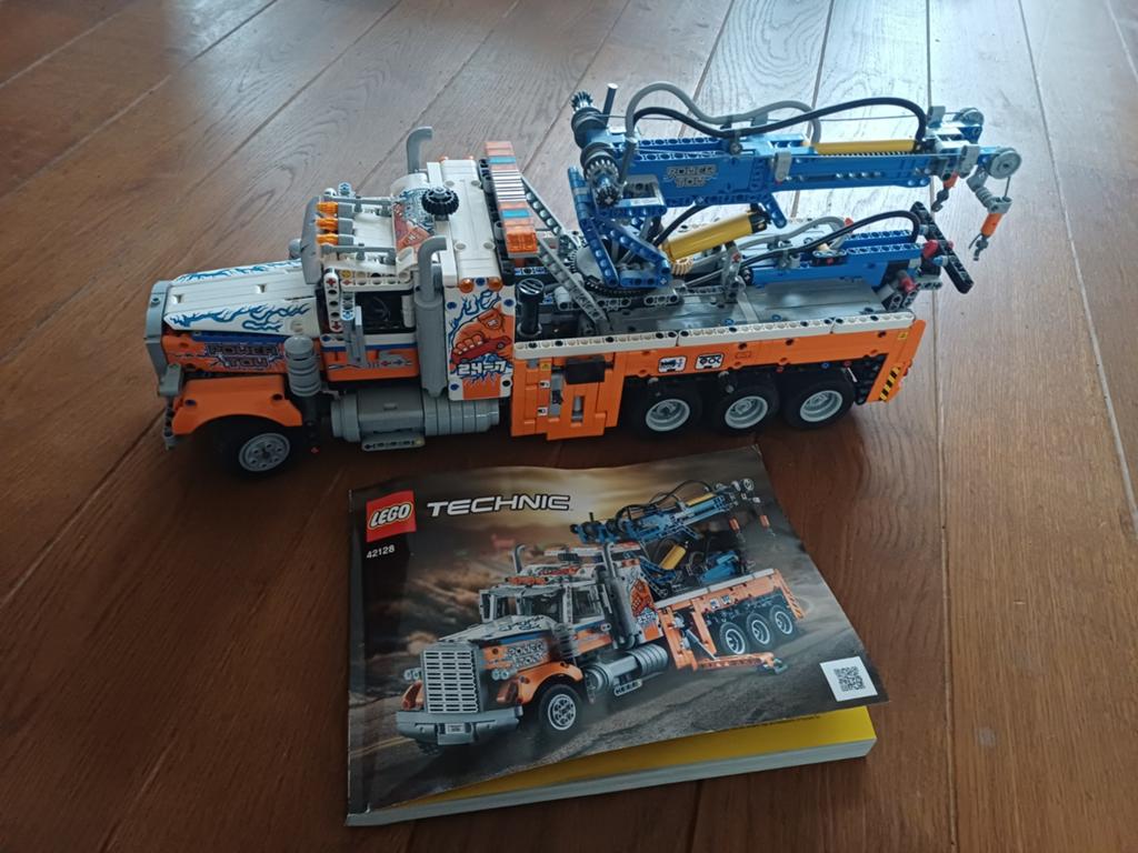 Lego 42128 Heavy-duty tow truck, Ophalen, Lego, Compleet, Zo goed als nieuw