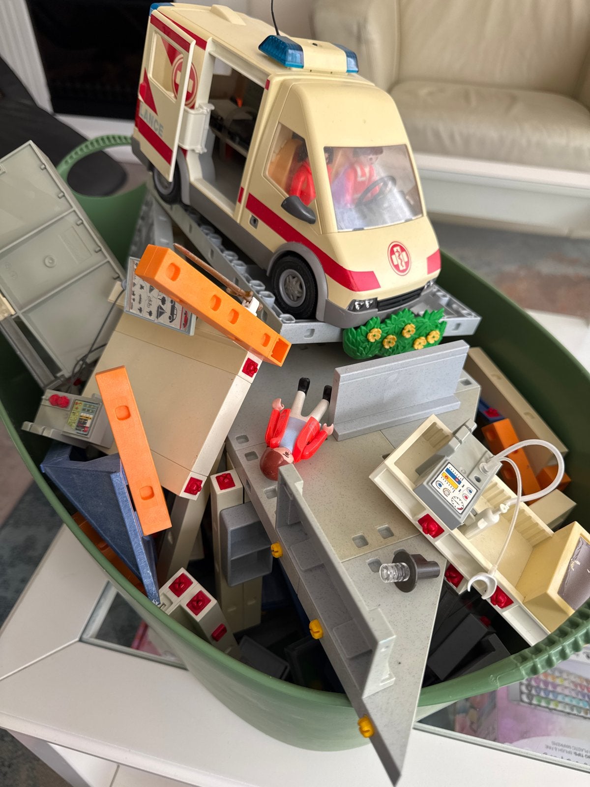 Groot Playmobil Ziekenhuis met Ambulance en Poppetjes, Kinderen en Baby's, Speelgoed | Overig, Ophalen, Gebruikt, Jongen of Meisje