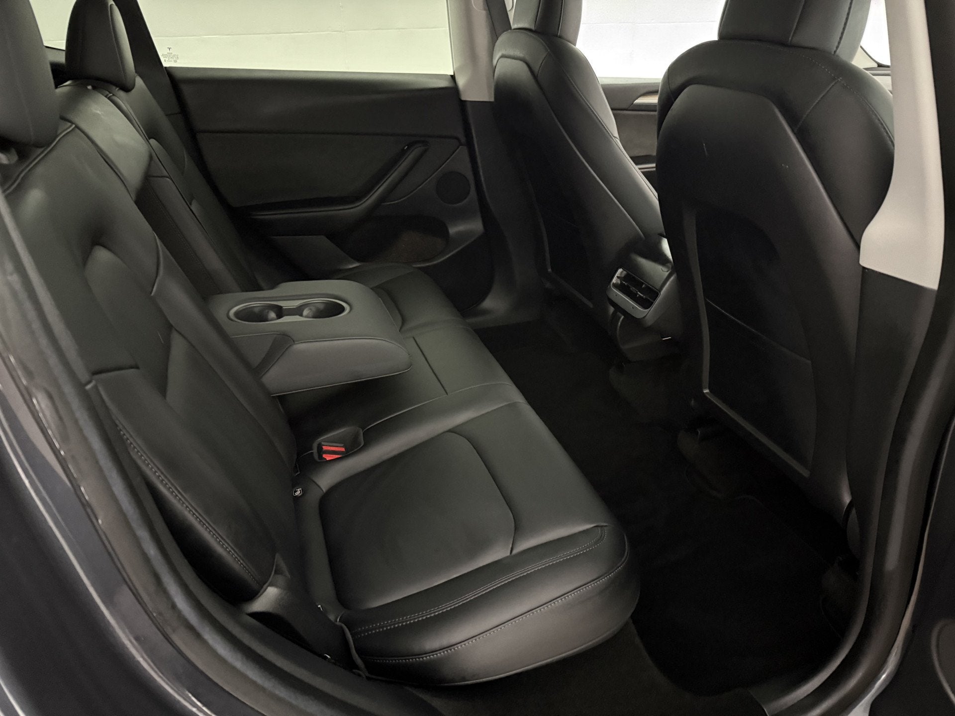 Foto 40 van Tesla Model Y Long Range AWD 75 kWh | Snelladen | SOH 90% |