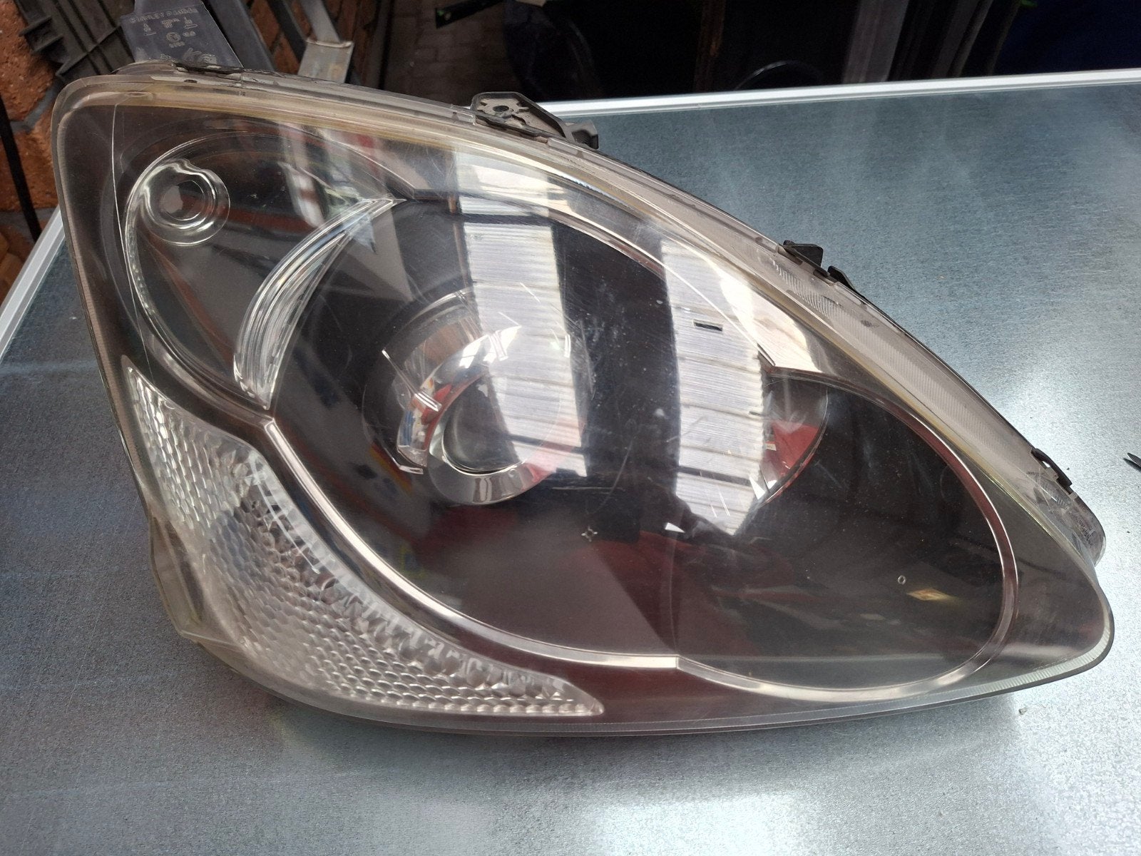 Honda Civic Koplamp (2001-2005) - Bevestiging defect, Ophalen of Verzenden, Gebruikt, Honda