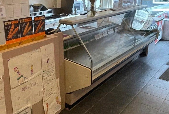 Grote professionele koelvitrine / koeltoonbank horeca, Zakelijke goederen, Exploitaties en Overnames