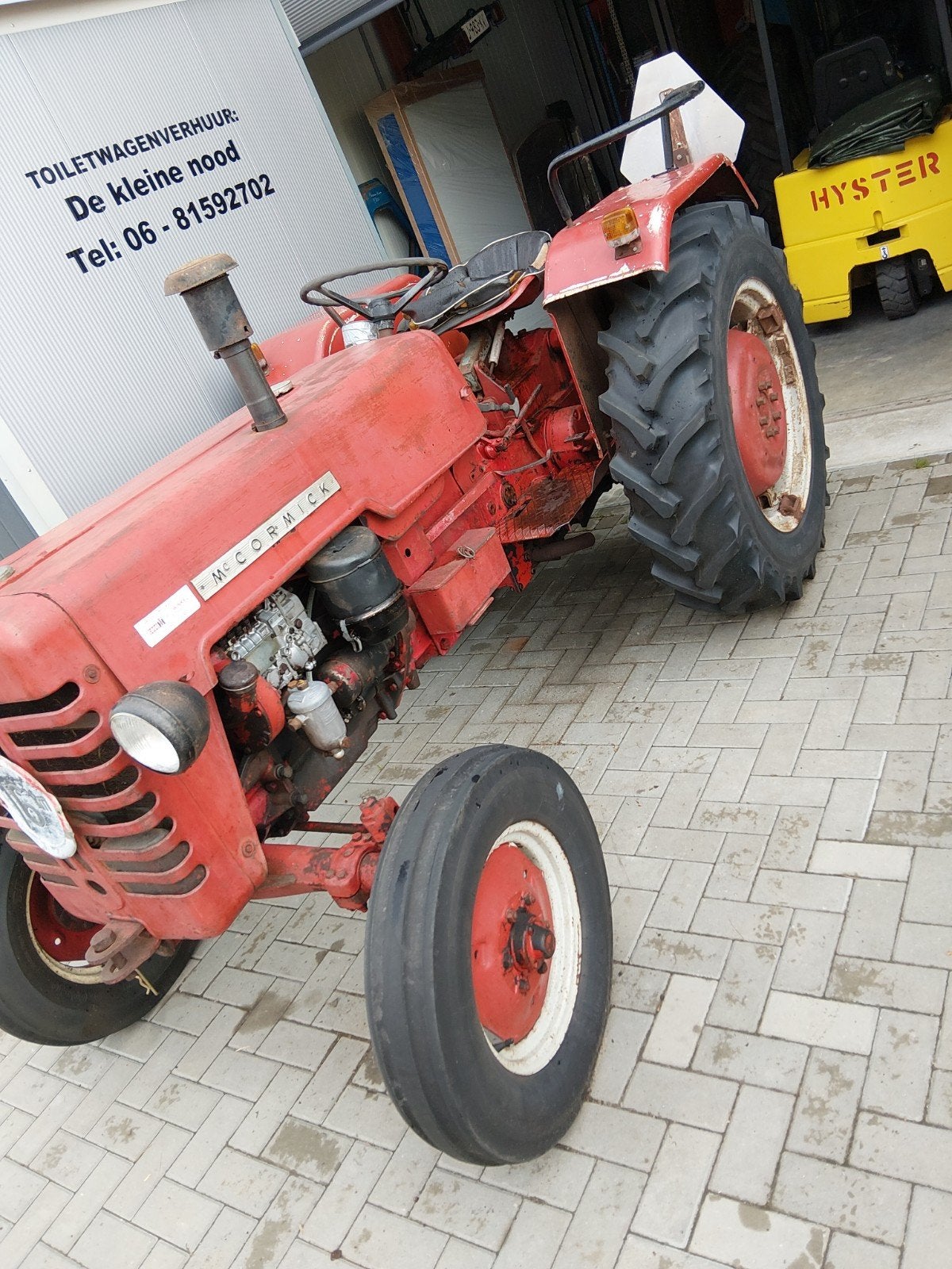 Goedlopende McCormick D439, Ophalen, Tot 80 Pk, 5000 tot 7500, Gebruikt