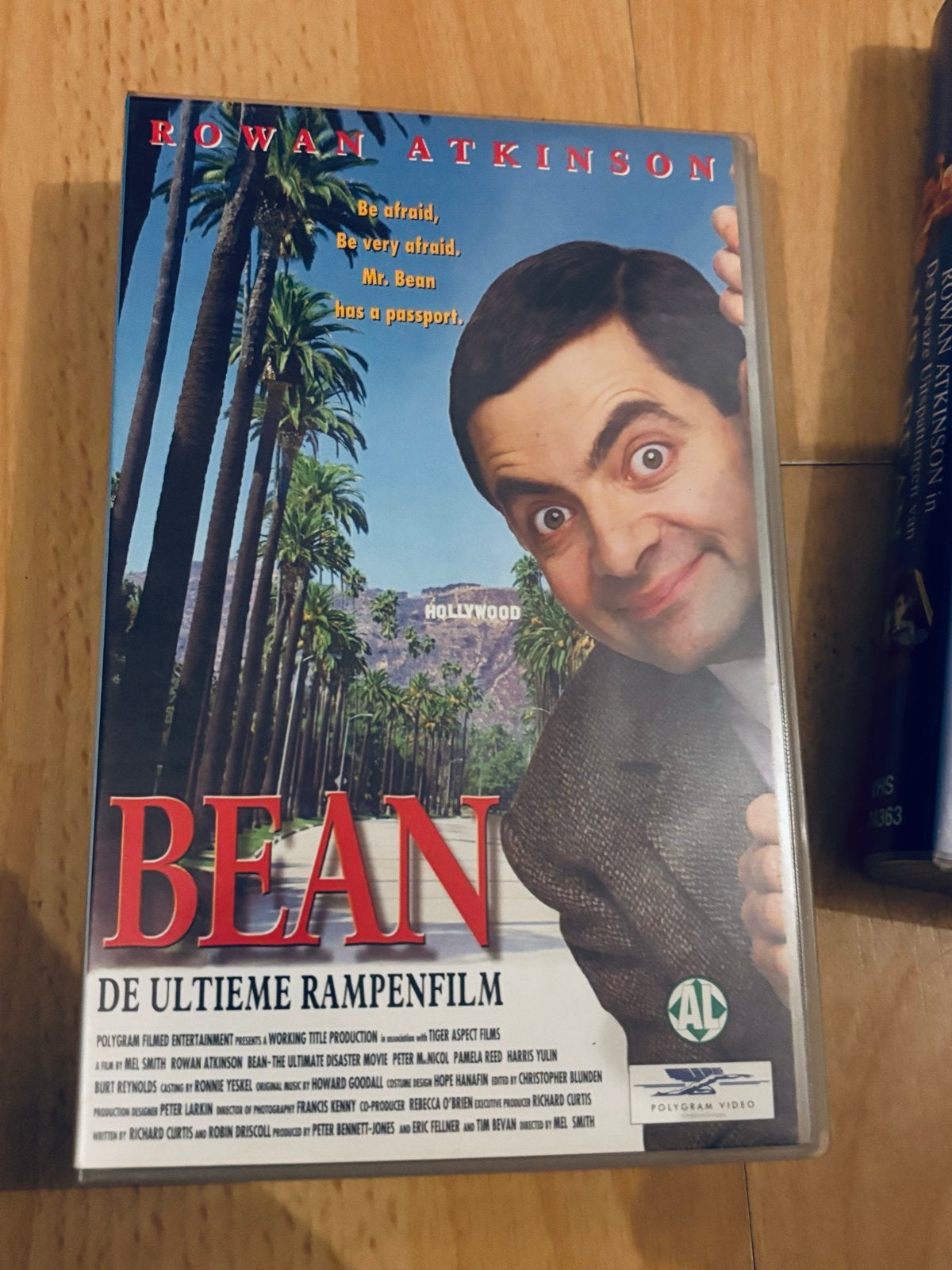 8 X Mr. Bean VHS Collectie - De Ultieme Rampenfilm en meer!, Nederlands ondertiteld, Alle leeftijden, Ophalen of Verzenden, Komedie