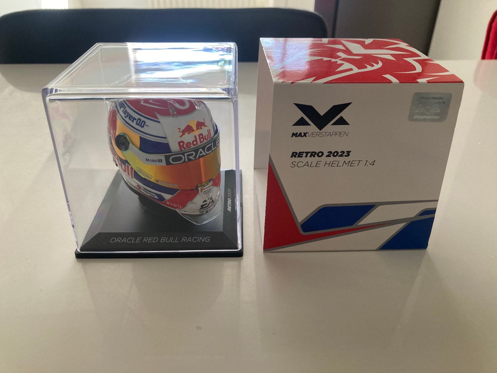 Max Verstappen helm 1/4 retro 2023, Ophalen of Verzenden, Nieuw, Formule 1