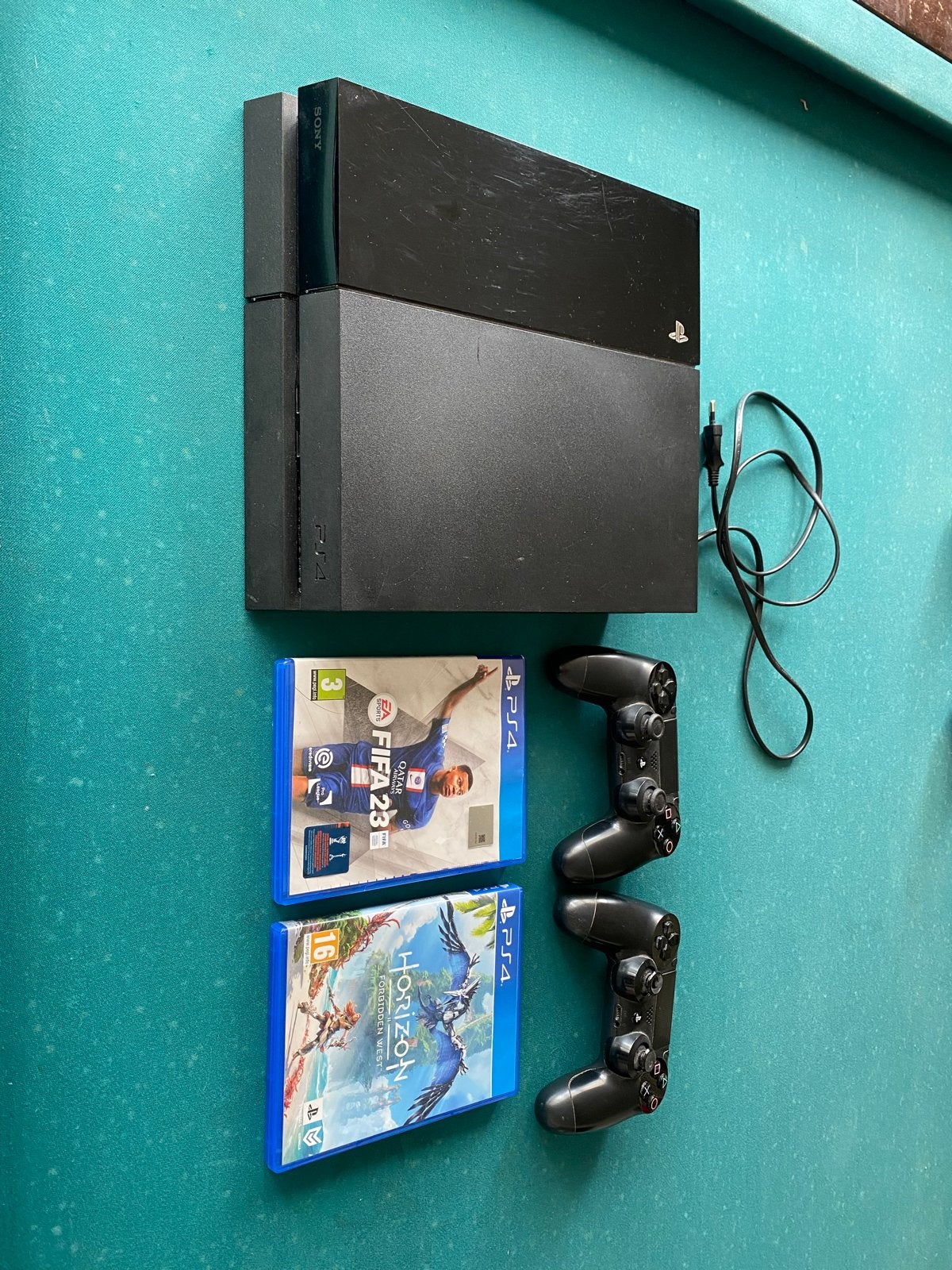 PS4 Original 500GB met 2 controllers en 2 gratis games, Ophalen, Met 2 controllers, Original, 500 GB