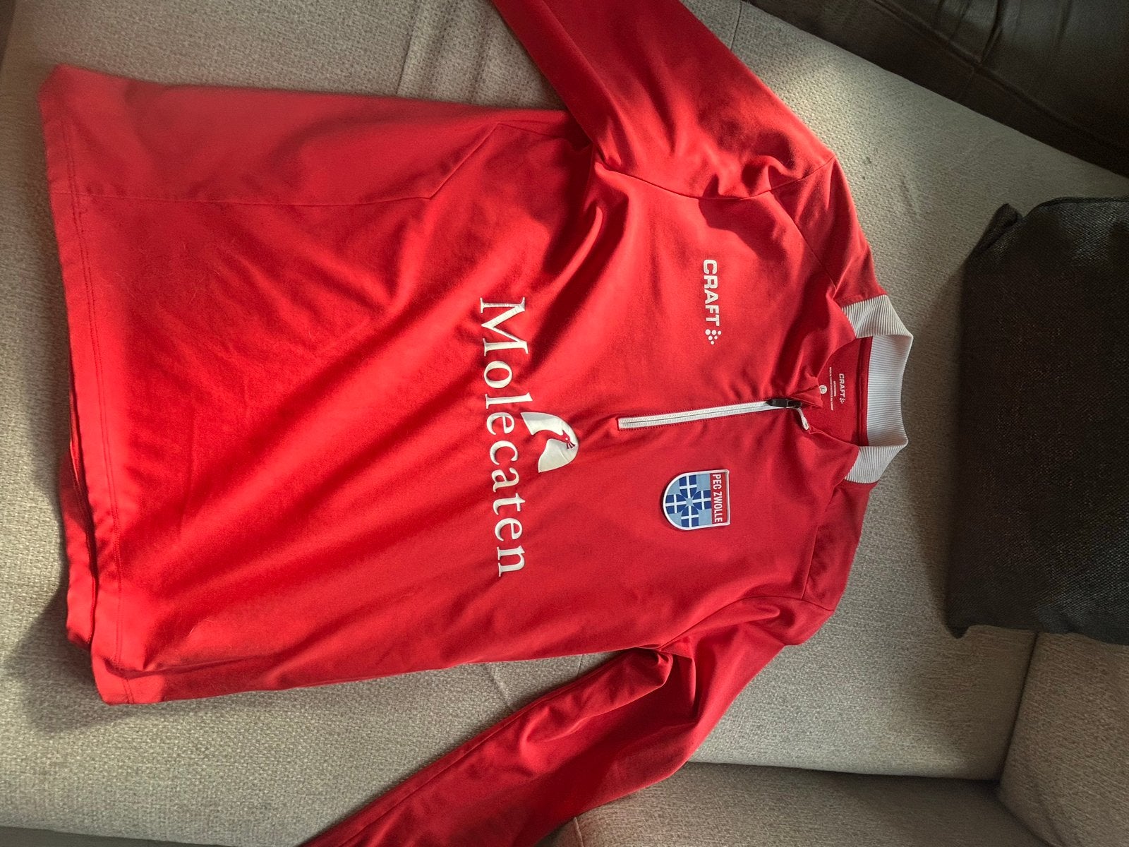 Craft Molecaten PEC Zwolle Trainingsshirt Rood, Maat 48/50 (M), Ophalen of Verzenden, Zo goed als nieuw, Voetbal