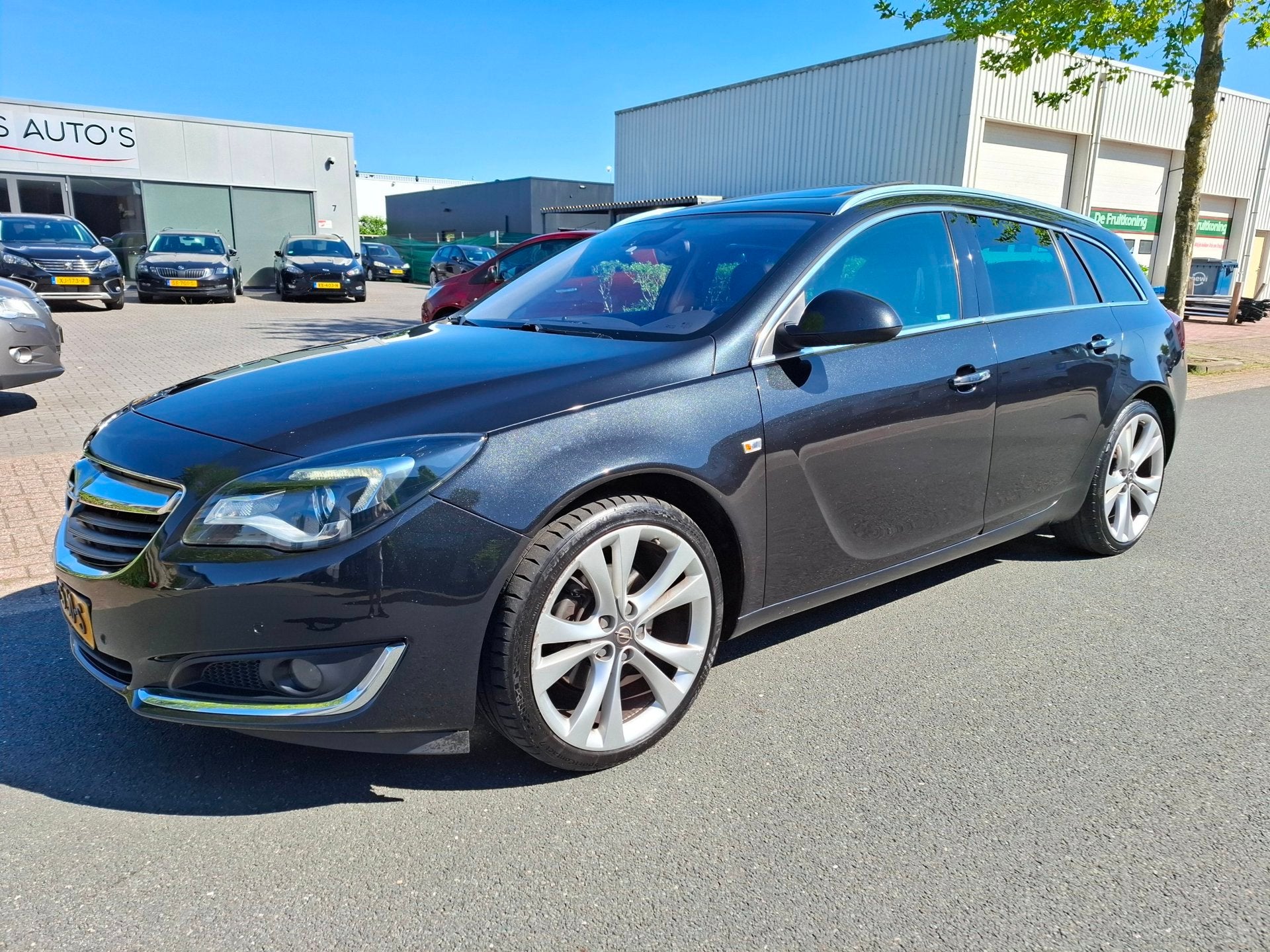 Opel Insignia Sports Tourer 1.6 T Business+ AUTOMAAT/LEDER/P, Gebruikt, 4 cilinders, Zwart, 170 pk