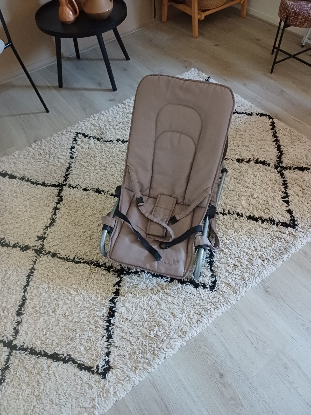 Wipstoeltje Prenatal taupe kleur, Ophalen, Zo goed als nieuw, Wipstoel, Prenatal