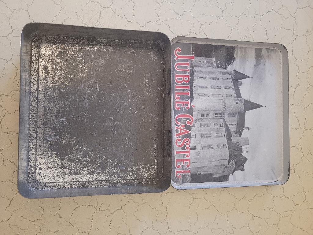 kleiner vintage blikje uit Engeland, Verzamelen, Blikken, Ophalen of Verzenden, Gebruikt, Overige